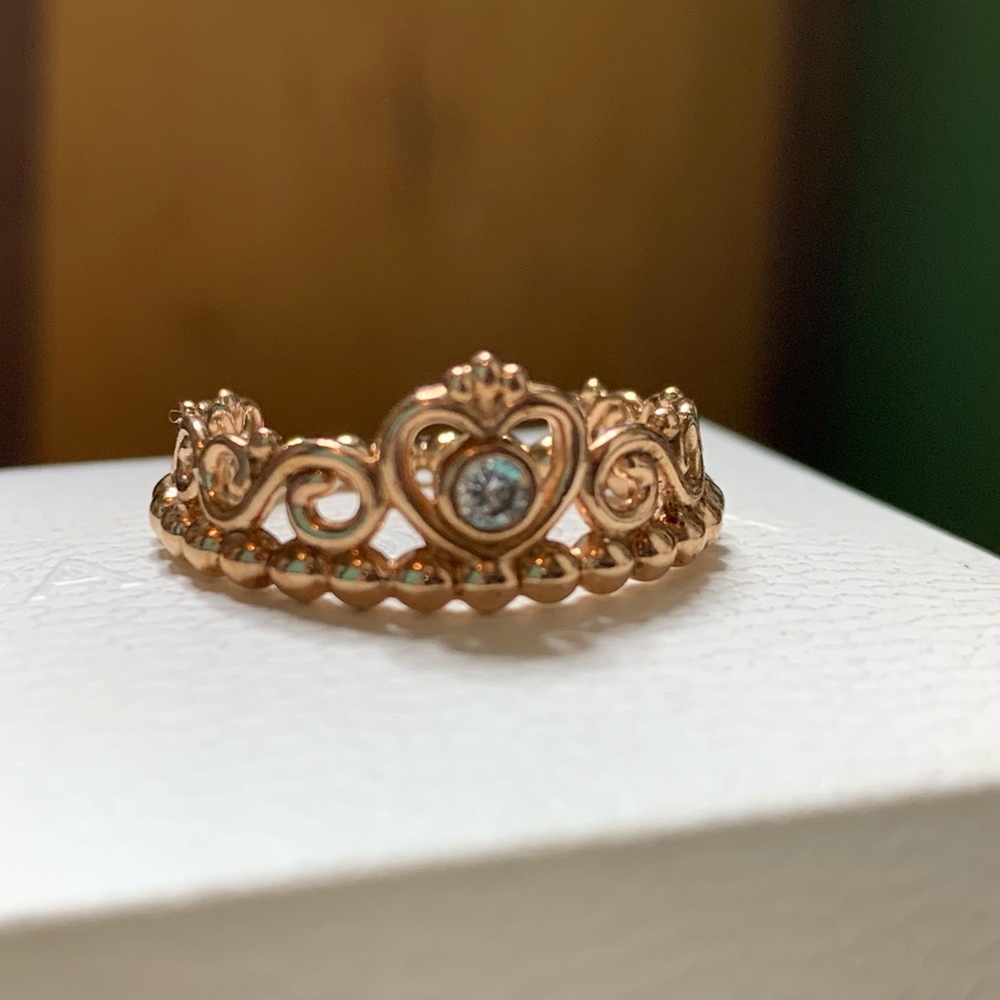 Pandora Princess Ring - Picture 2 of 3